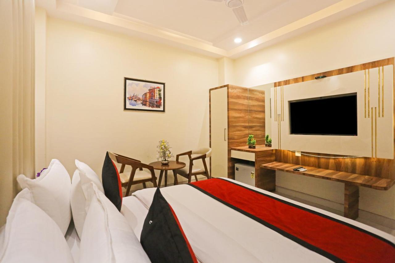 Frank Stay-Newly Built Worth -2Mins Walk From Rk Ashram Metro Satation Нью-Делі Екстер'єр фото